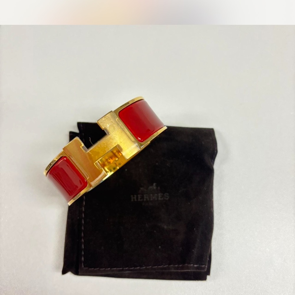 Hermès Gold Bracelet